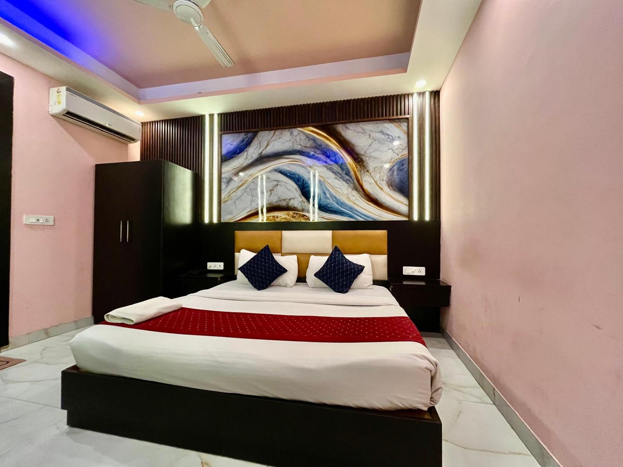 Hotel Jupiter Plaza Delhi Airport Neu-Delhi Exterior foto