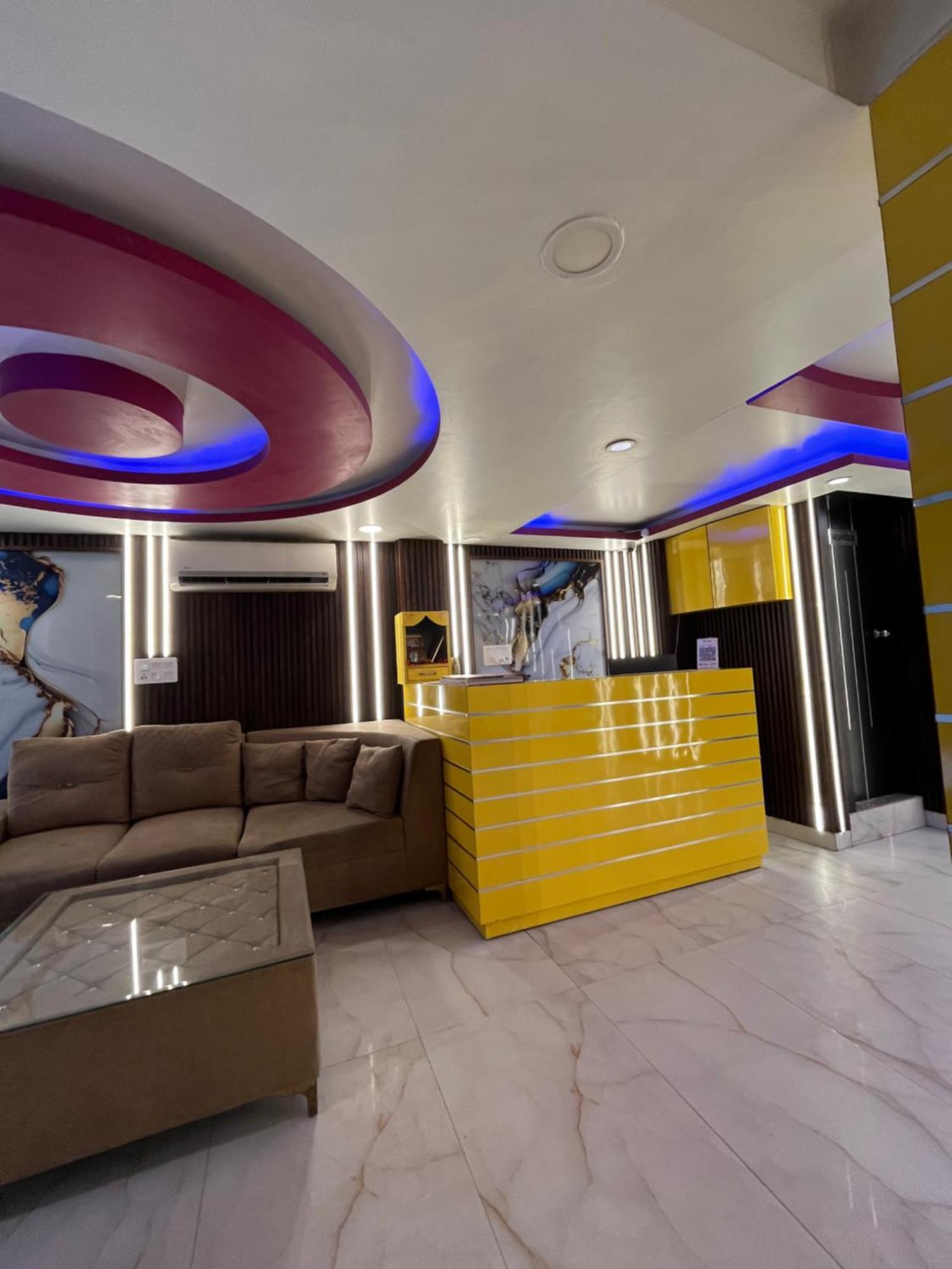 Hotel Jupiter Plaza Delhi Airport Neu-Delhi Exterior foto